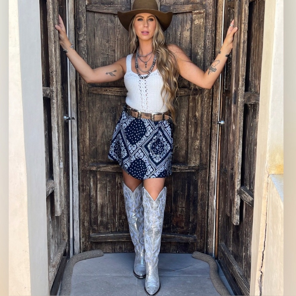 NWOB LIBERTY Black Allysa Metallic Silver Over-the-Knee Boots - Picture 15 of 17